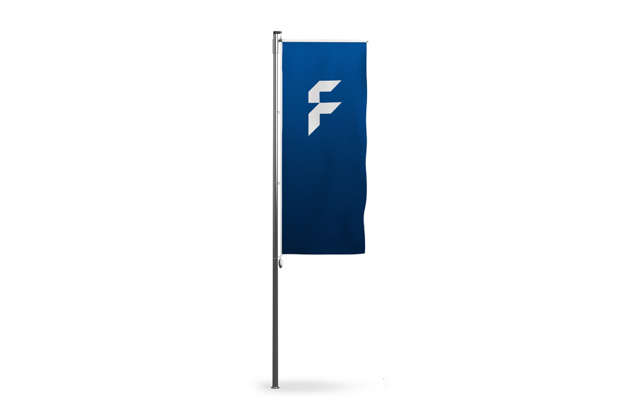 Hoisting flags for poles with banner arm